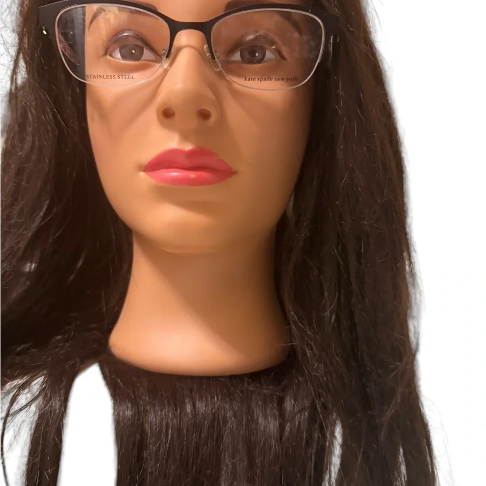 Kate Spade Tortoise Shell eyeglasses with Green Case. New naver used